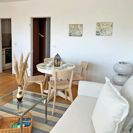 Apartment Haus 15 *